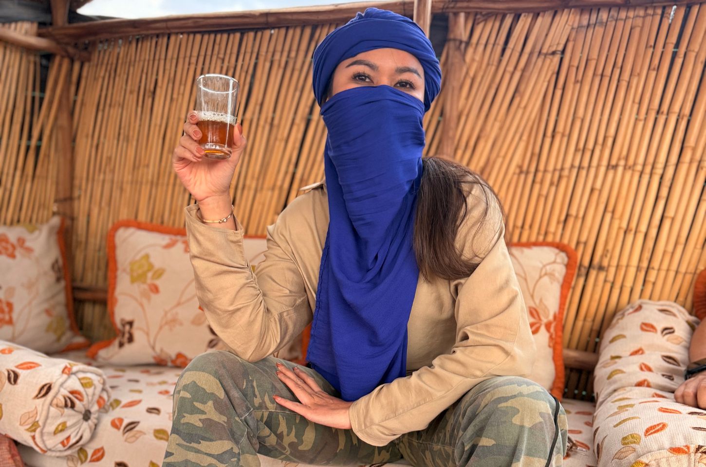 จิบชาท่ามกลางทะเลทราย